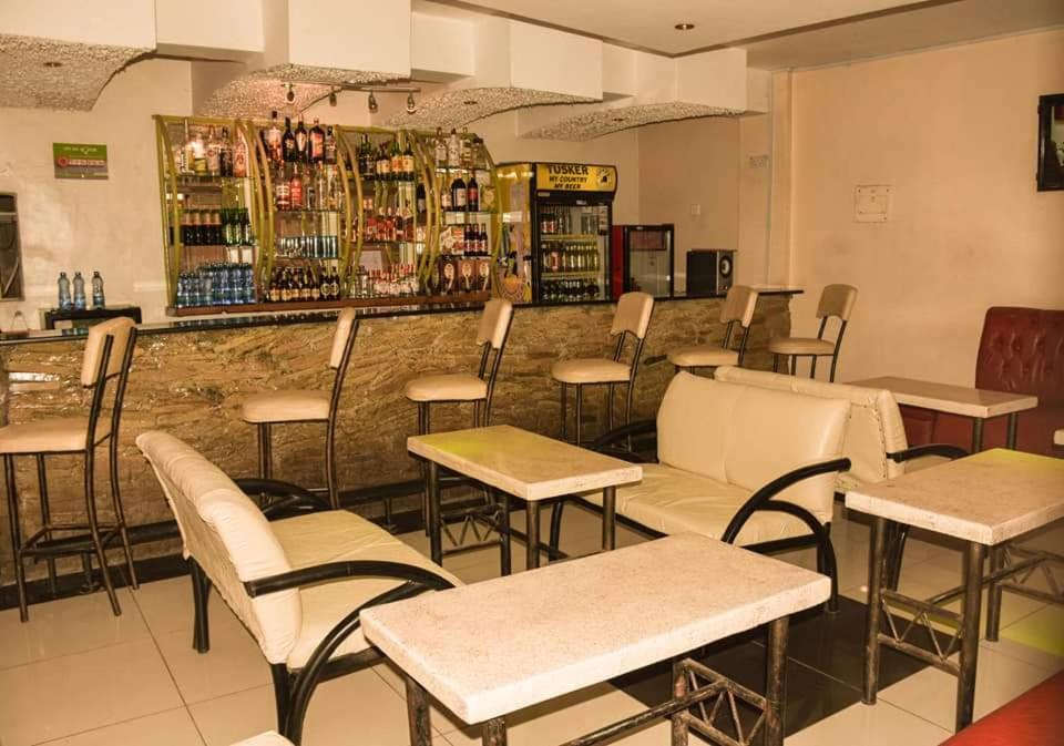 Mates Hotel Nairobi Exterior photo